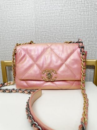 Picture of Chanel 19 Small Irisdescent Pink to Gold